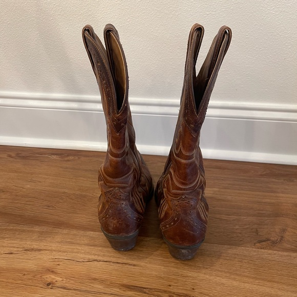 Ariat women’s cowboy boots - Picture 2 of 2